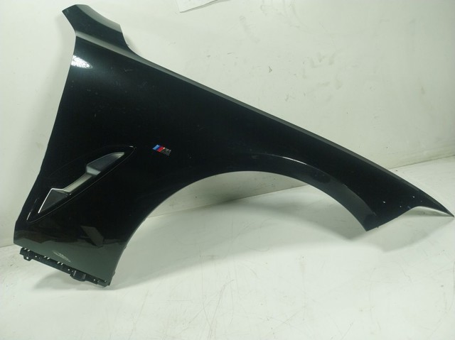 G14 крыло правое переднее