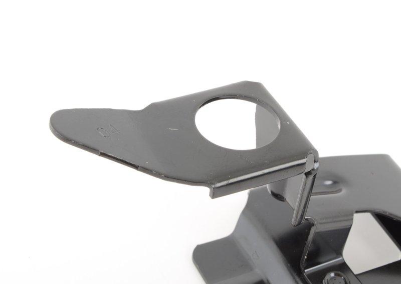 Кронштейн крепления радиатора Л