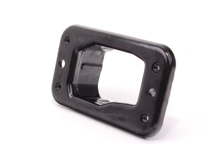 Крепление поперечной балки П