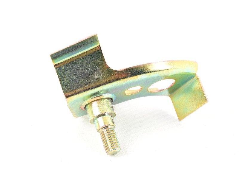 Кронштейн опоры капота