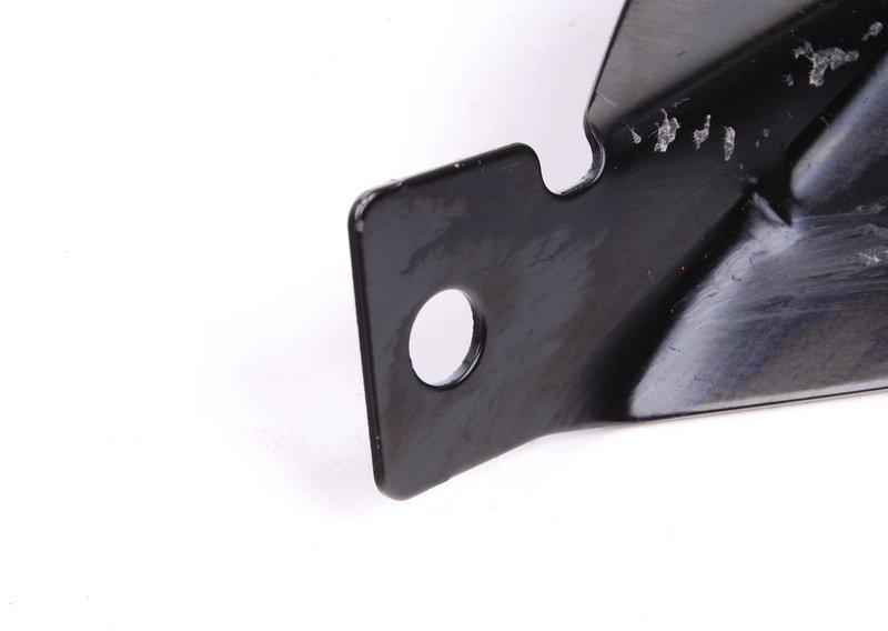 Кронштейн крыла Л