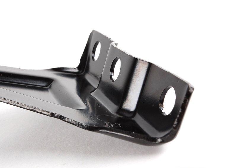 Кронштейн крыла Л