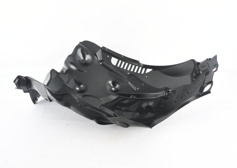 Крыло карбон спереди справа