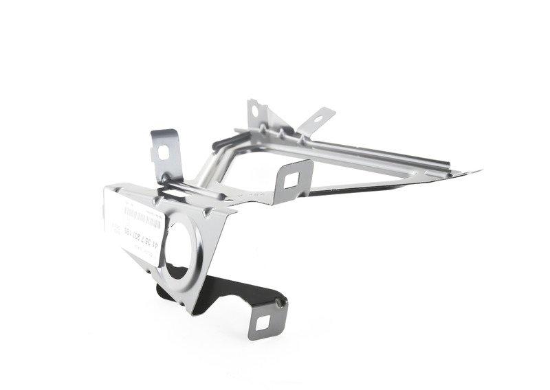 Кронштейн крыла/фары Л