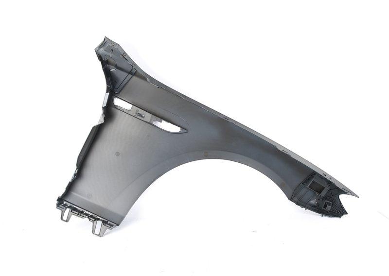 F12/F06 крыло левое