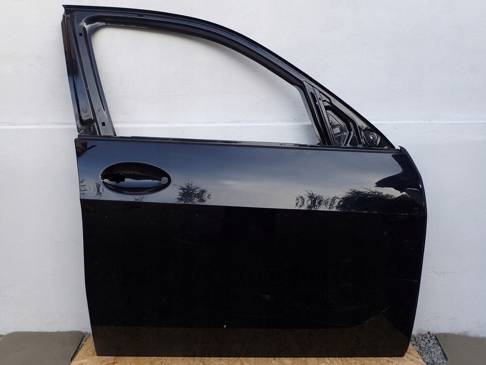 G05 дверь передняя правая