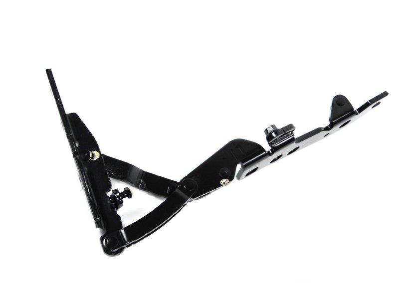 Петля капота Л