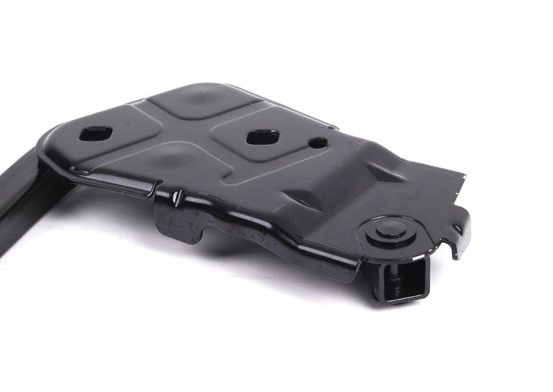 Петля капота Л