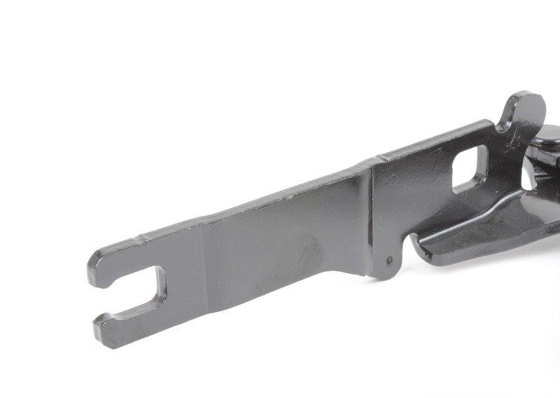 Петля капота П