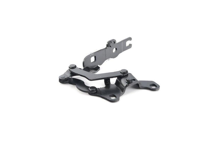 Петля капота Л