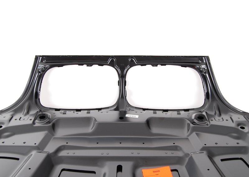 E71M капот с горбом