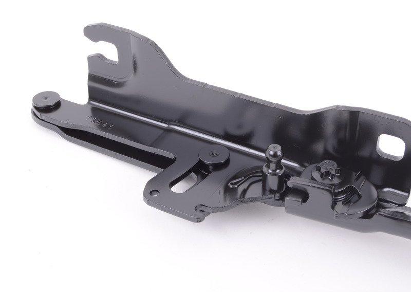 Петля капота П