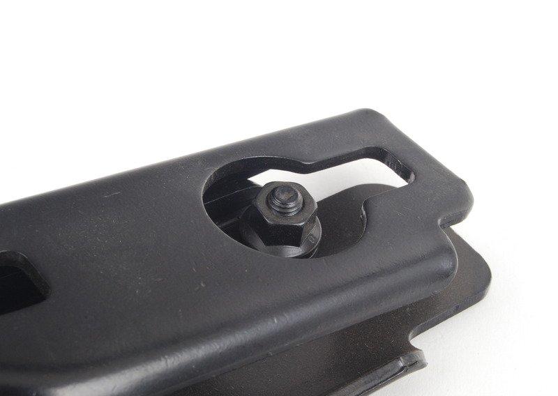 Петля капота П