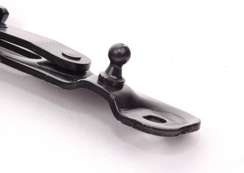 Петля багажной двери П