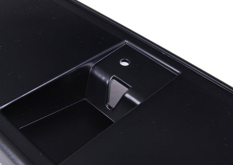 Основание номерного знака