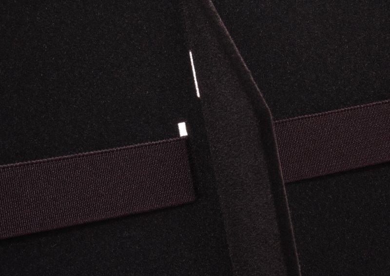 Перчаточный ящик, нижняя часть