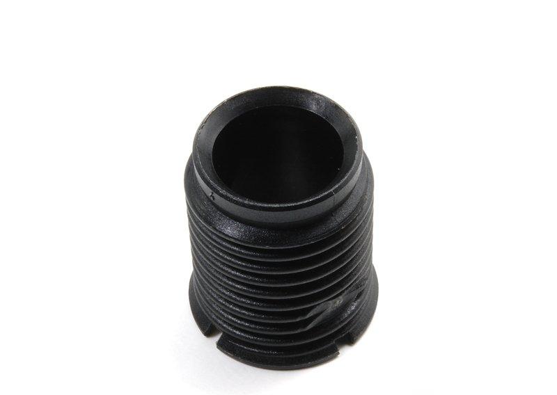 E34 втулка бампера переднего