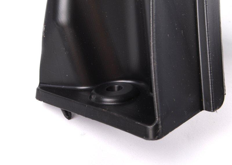 Кронштейн фары П