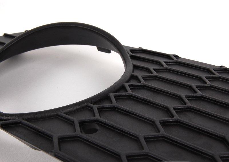 Накладка противотуманной фары Л