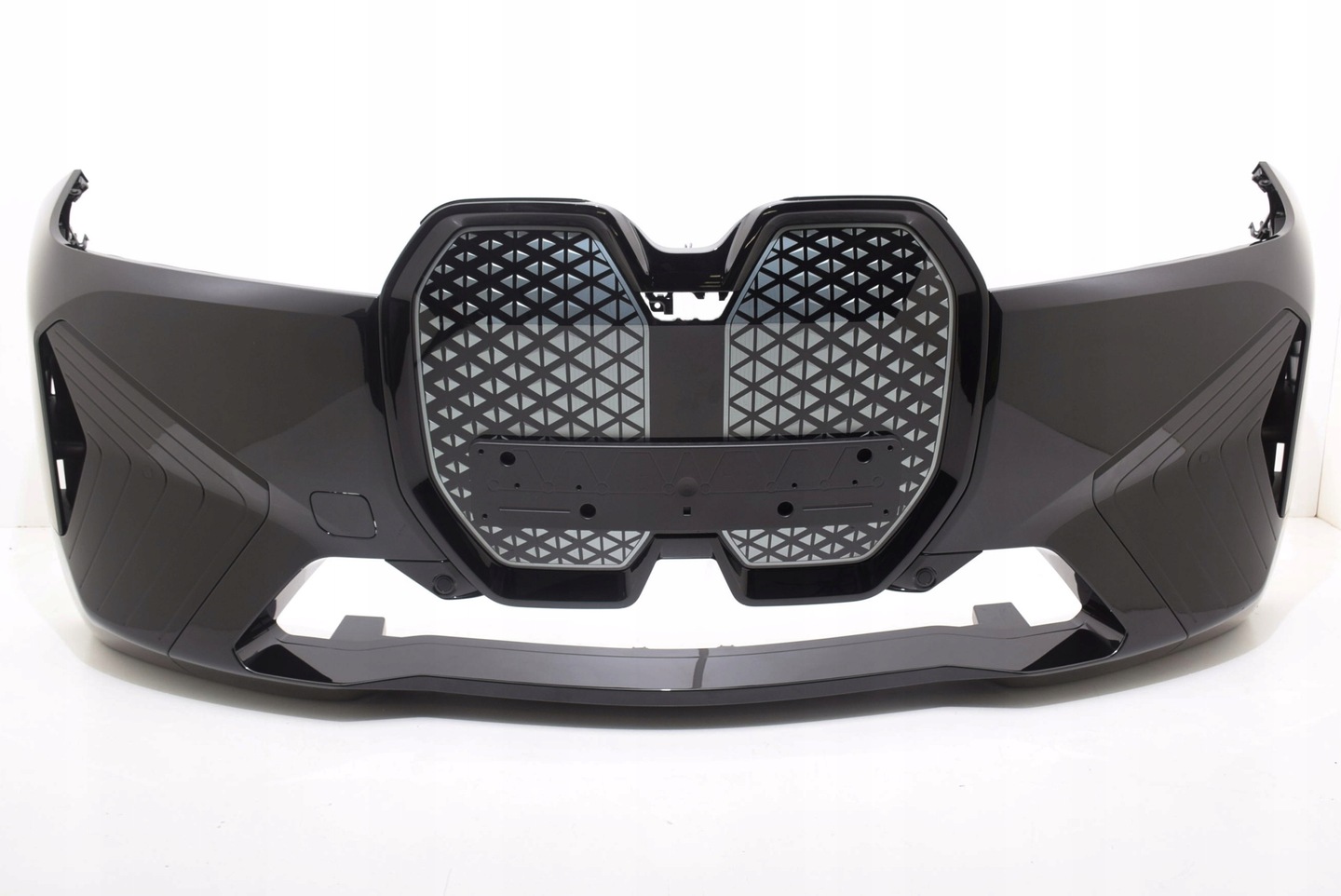 iX передний бампер M-tech