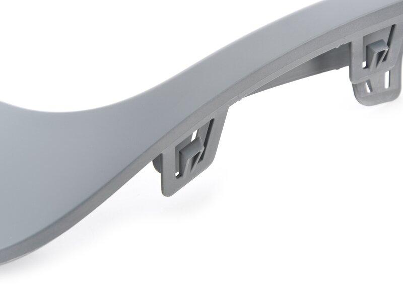 Накладка переднего бампера снизу справа