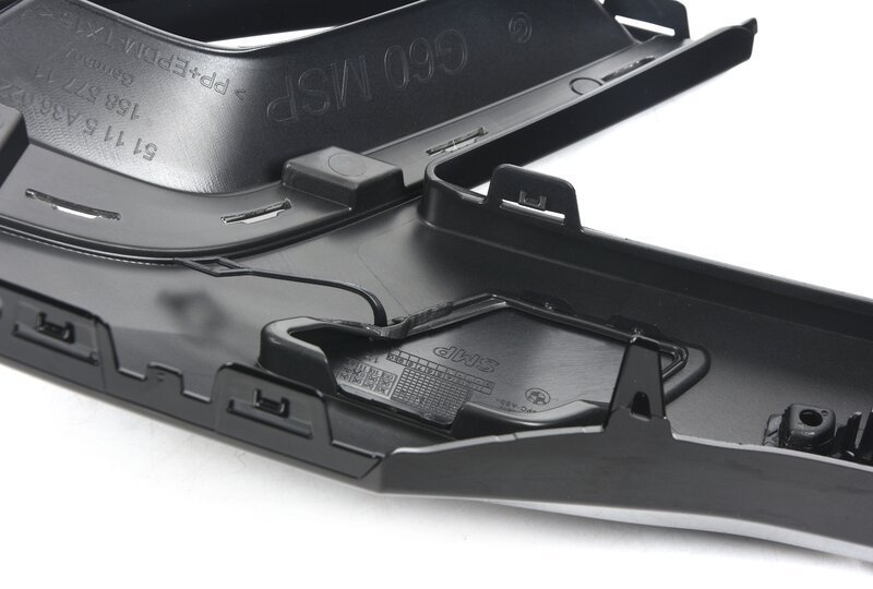 G60 центральная облицовка переднего бампера M-tech