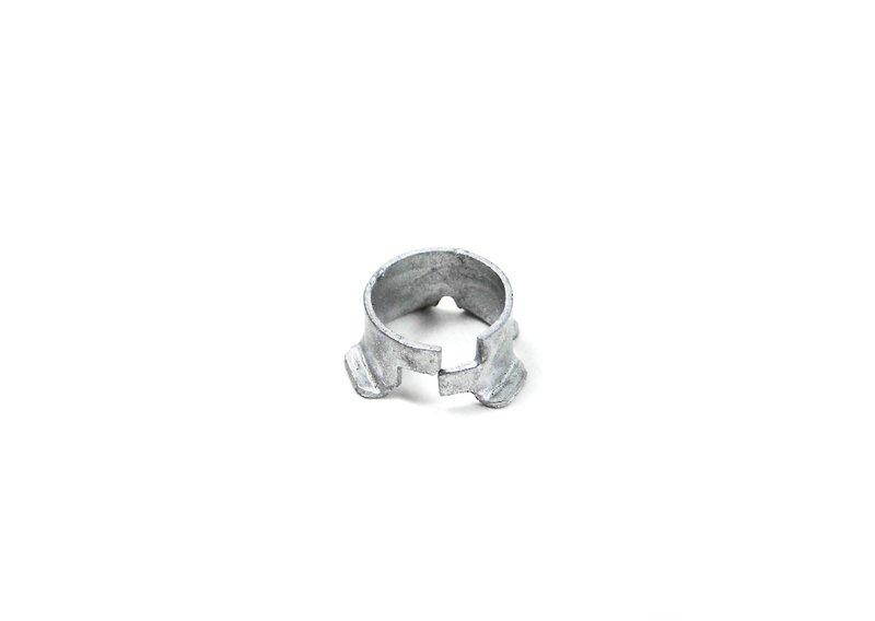 Армирующая втулка