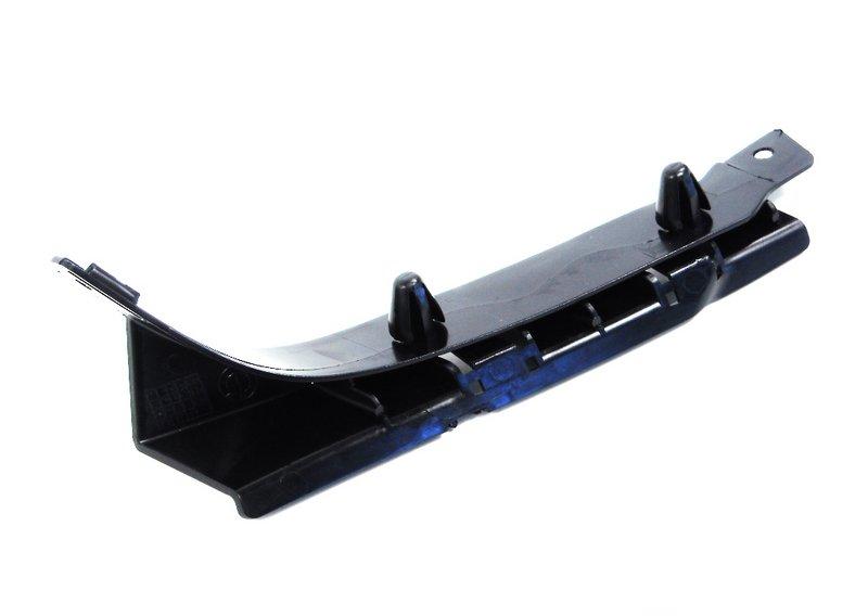 Боковое крепление бампера Л Пд  E53