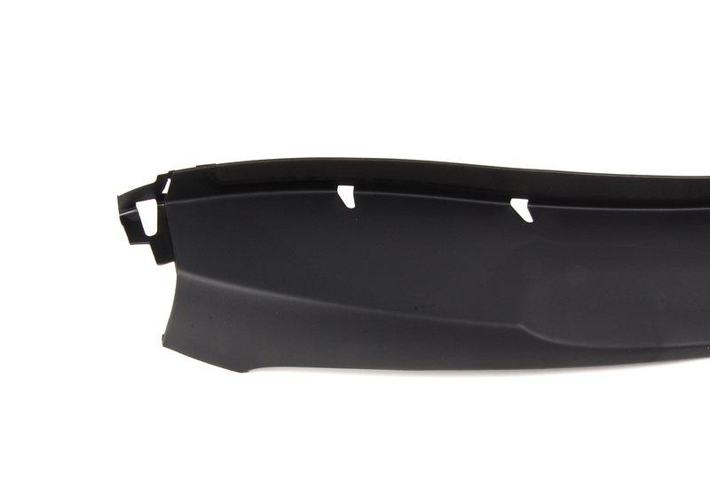 Спойлер середина