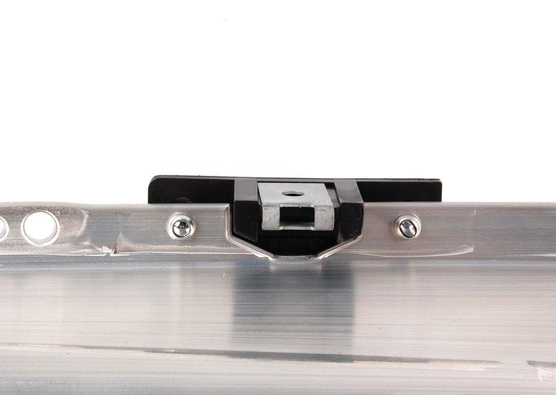 Кронштейн бампера Пд