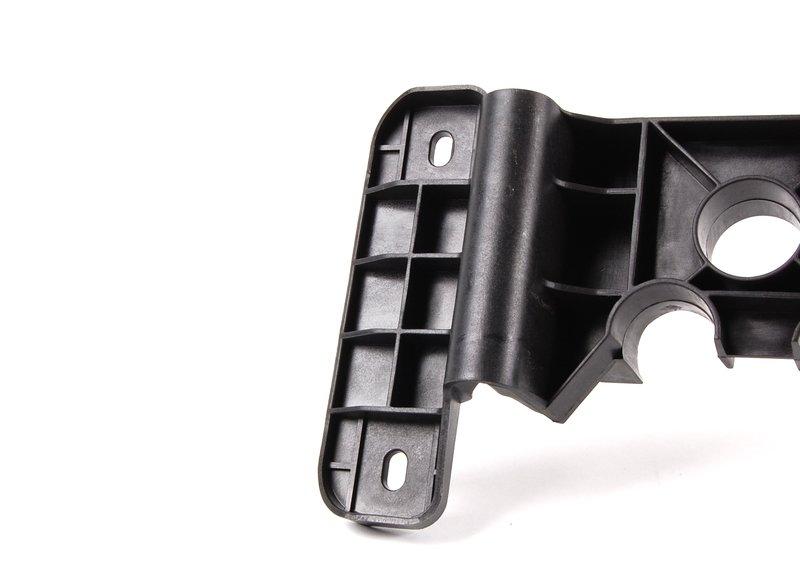 Кронштейн фары Л