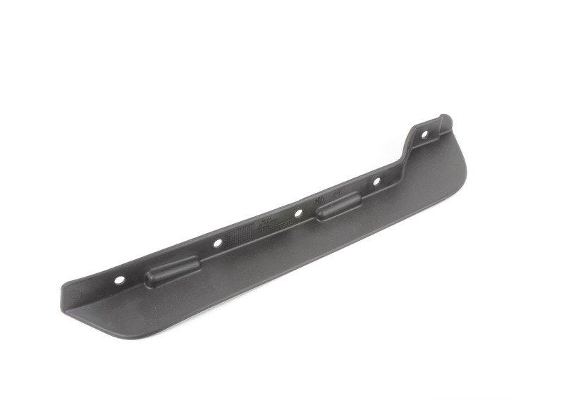 Подпорный скос черный передний правый