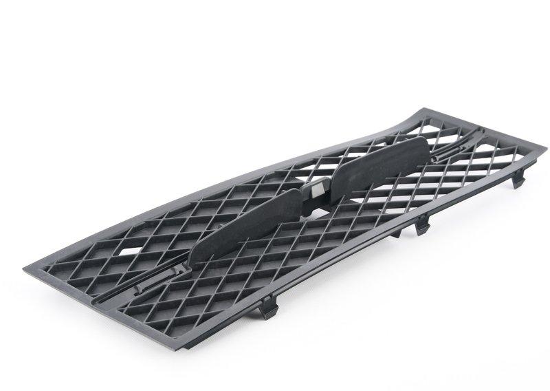 F10 решетка бампера