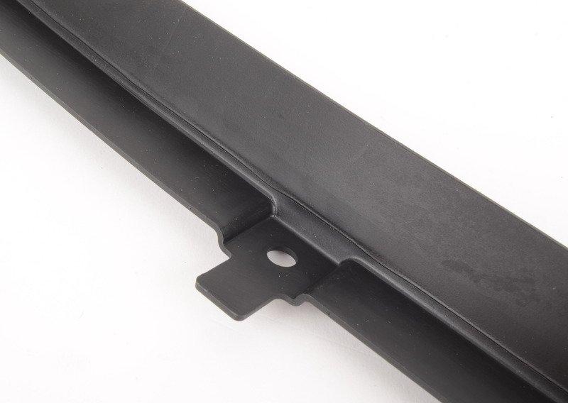 Передний спойлер