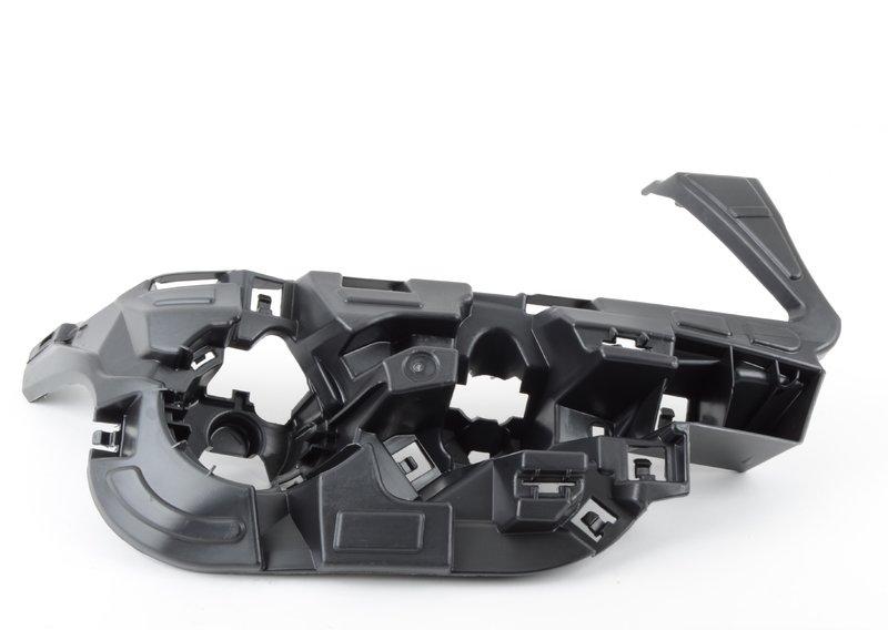 F25 кронштейн бампера правый