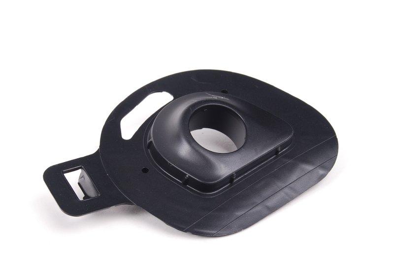 комплект крепления камеры е70NE71 в бампер