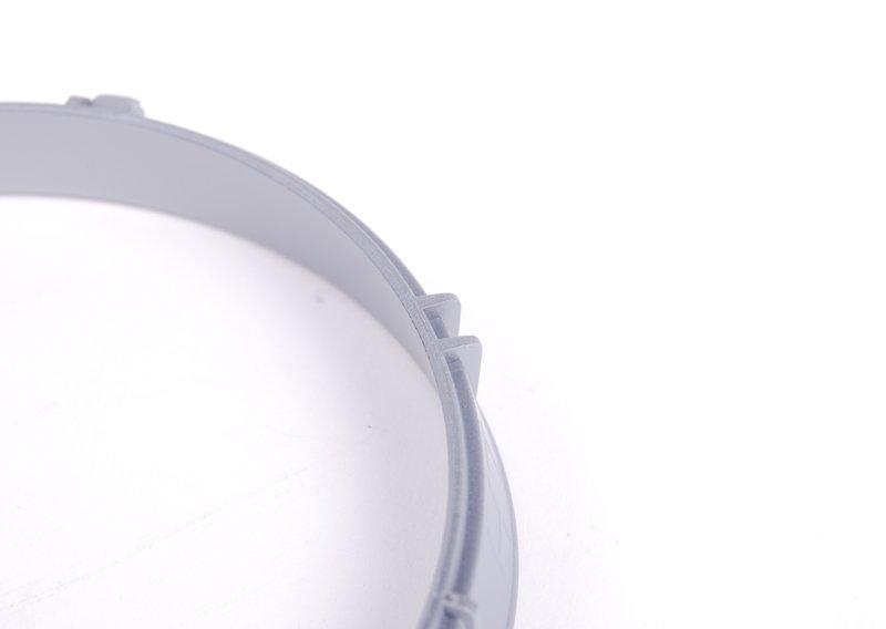 Накладка противотуманной фары загрунт. Л