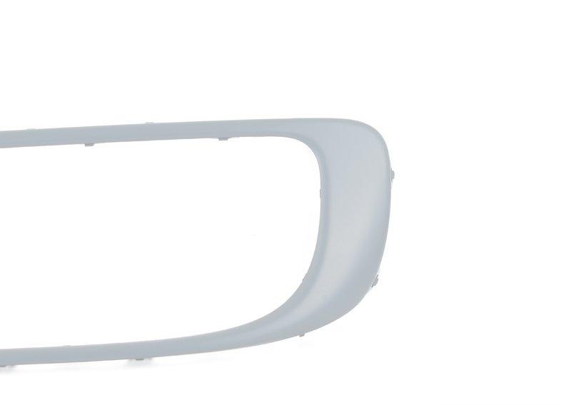 Накладка воздухозаборника загрунт.