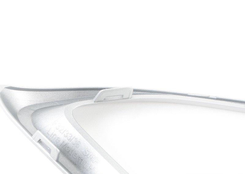 Накладка левая