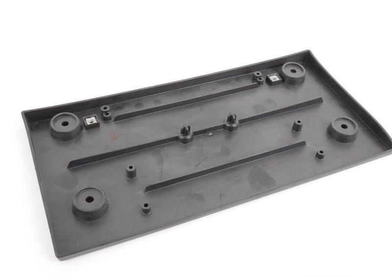 Накладка основания номерного знака