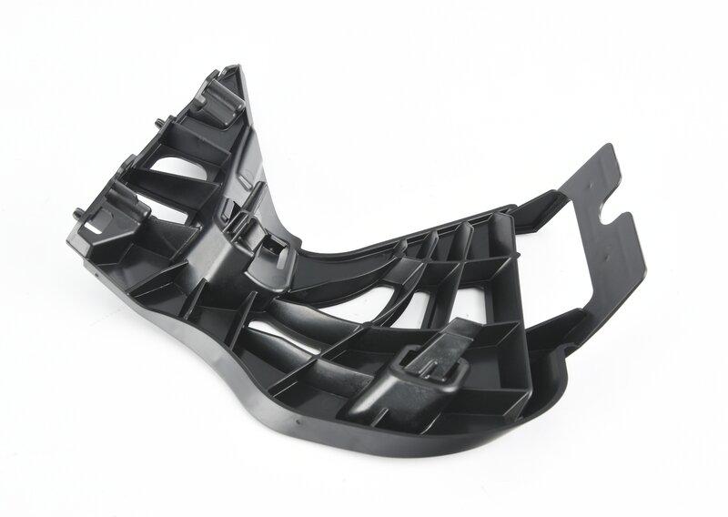 G30 направляющая переднего бампера правая