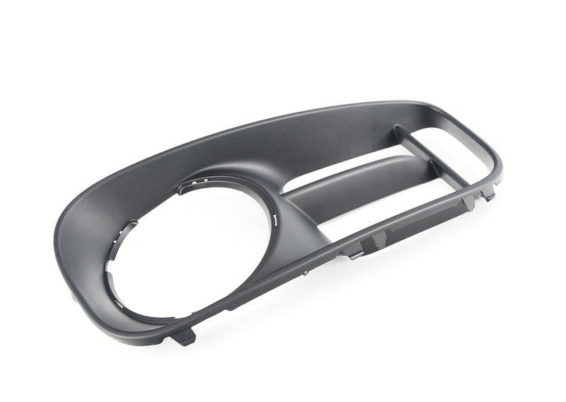 Защитная накладка заднего фонаря слева