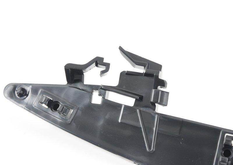 Направляющая бампера П G01/02  F97/98