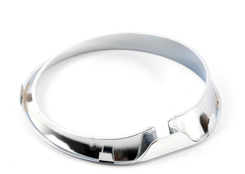 Декоративное кольцо передней фары правой