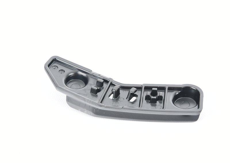 Направляющая бампера Л