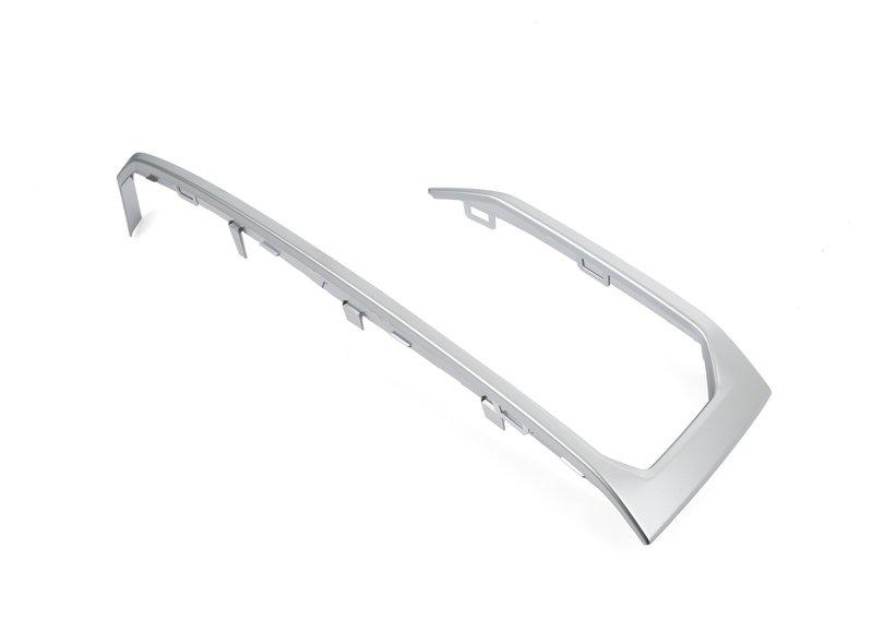 G05 левый уголок переднего бампера X-Line