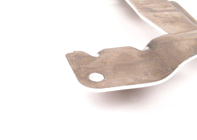 Держатель воздуховода Л