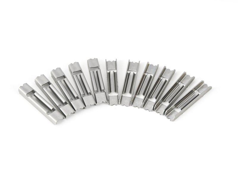 Передний спойлер грунтованный