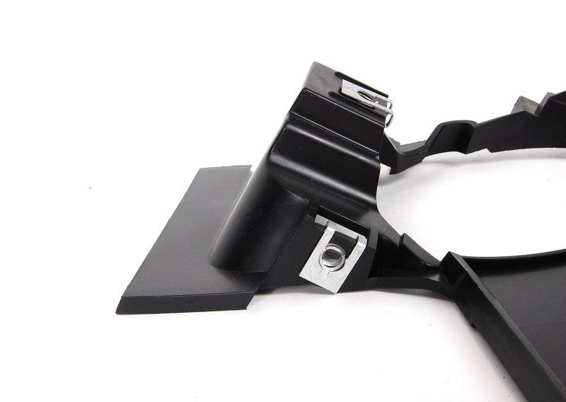 Крепление противотуманной фары П