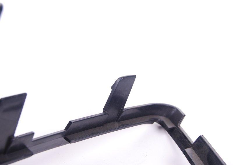 Крепление противотуманной фары Л